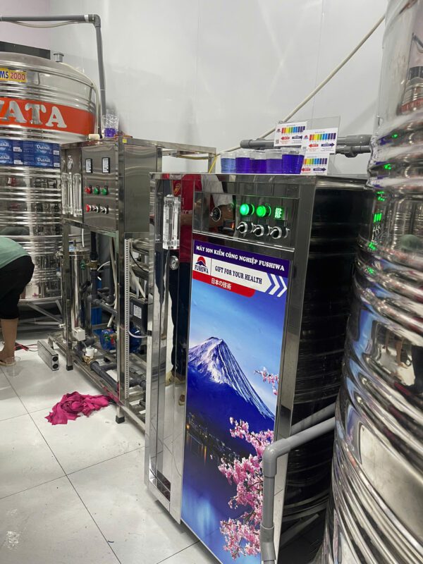 Máy lọc nước ion kiềm 250l/h